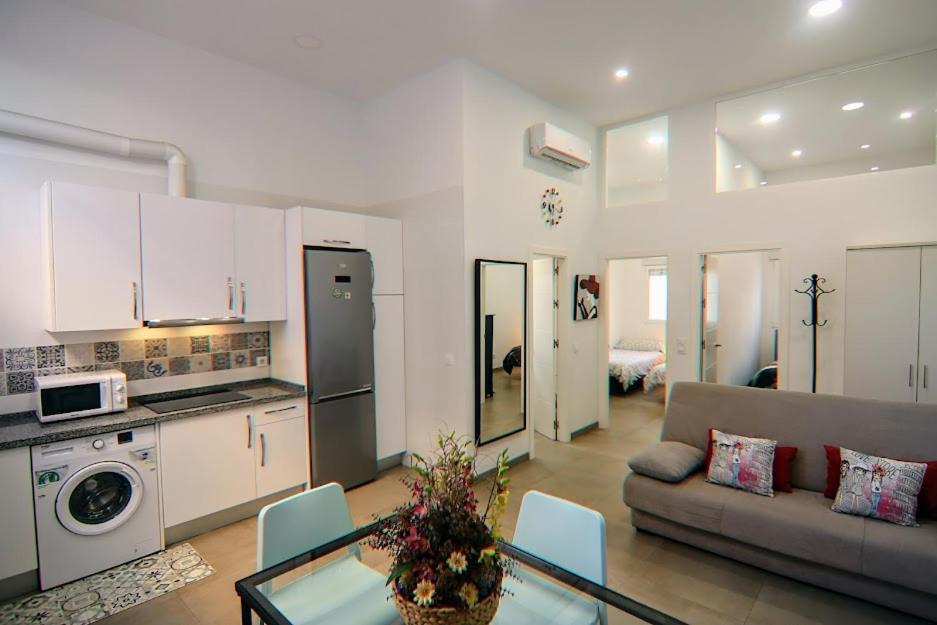 Апартаменты Luminoso Apartamento En El Corazon De Triana Севилья Экстерьер фото